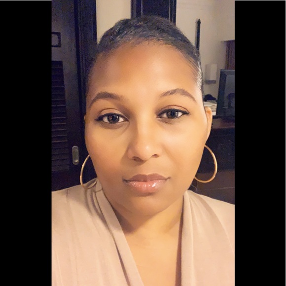 Meet the Posher - Picture 1 of 1